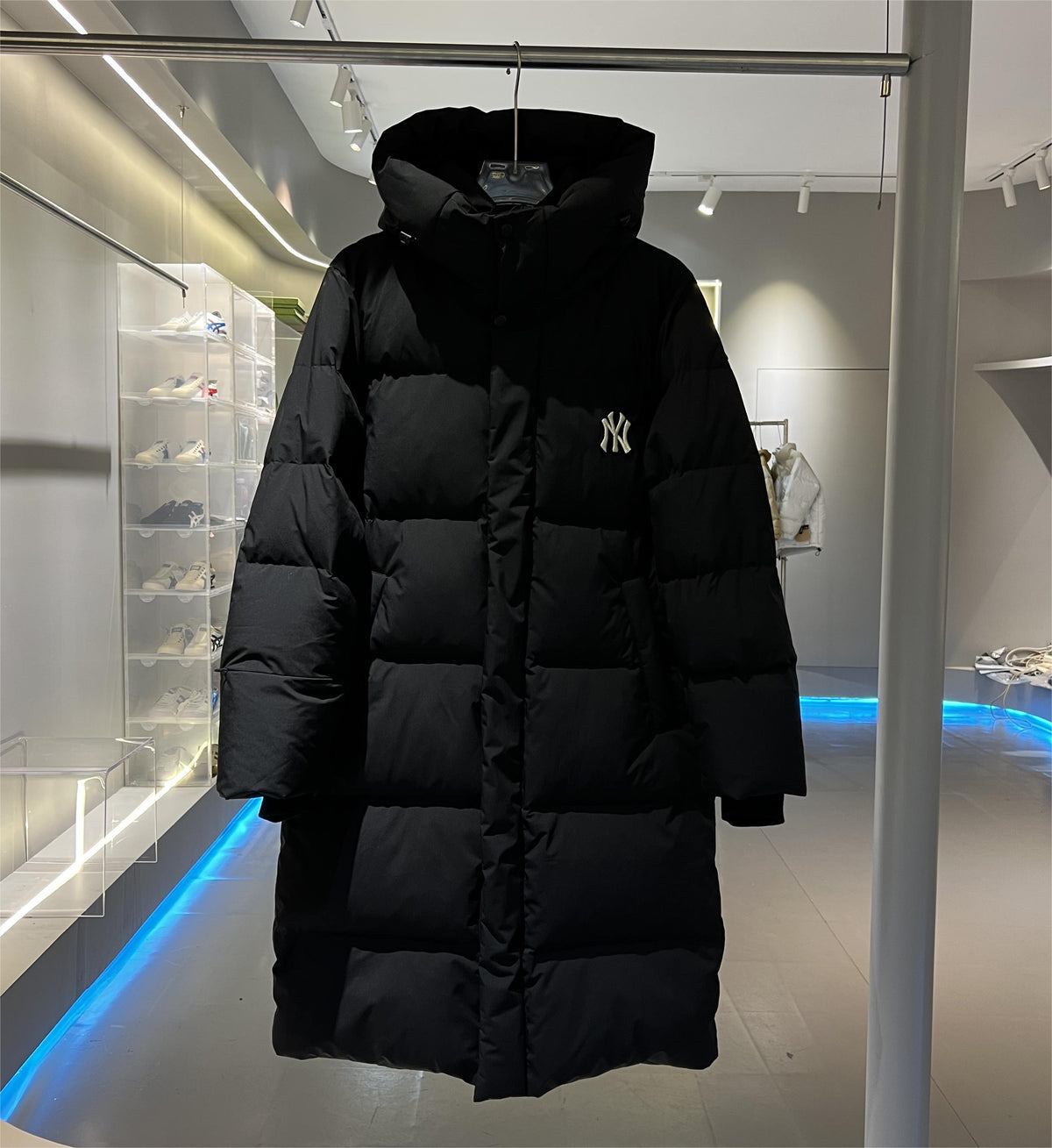 MLB New York Yankees Hooded Longline Down Coat