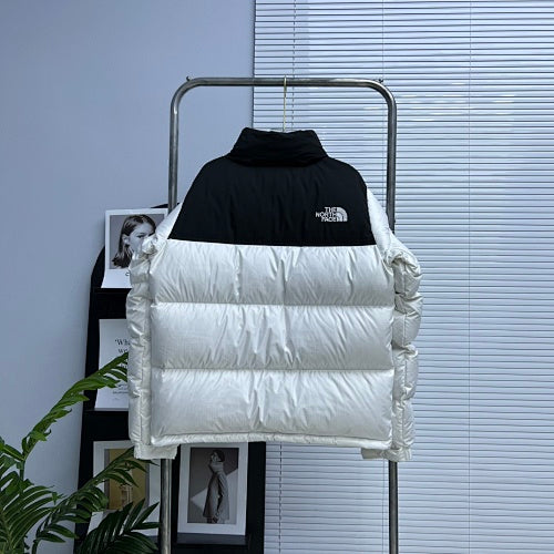 The North Face Wide-Quilted Color-Block Puffer Jacket