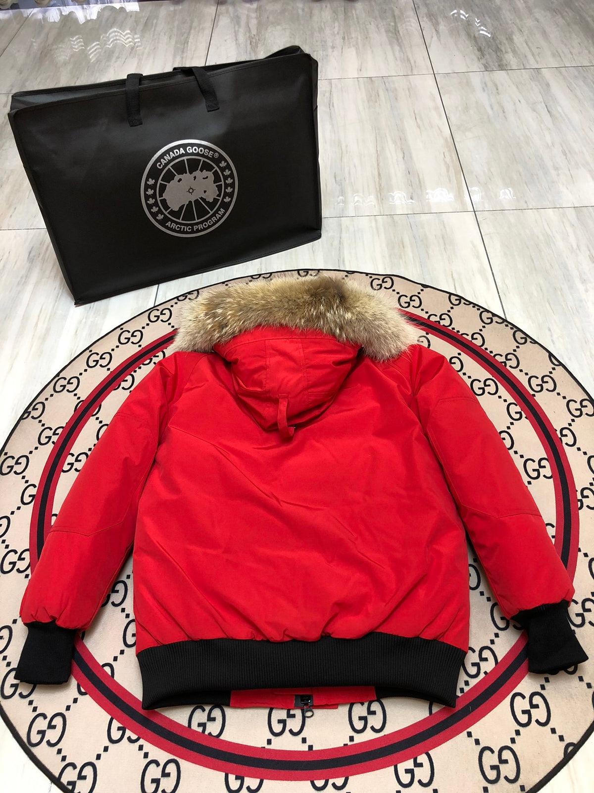 Canada Goose Chilliwack Hooded Bomber Jacket in Red