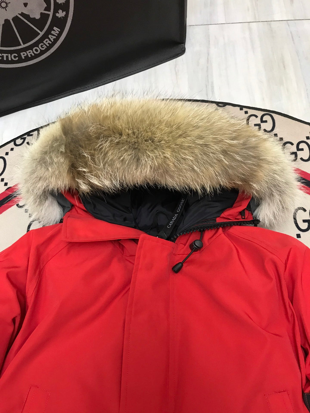 Canada Goose Chilliwack Hooded Bomber Jacket in Red