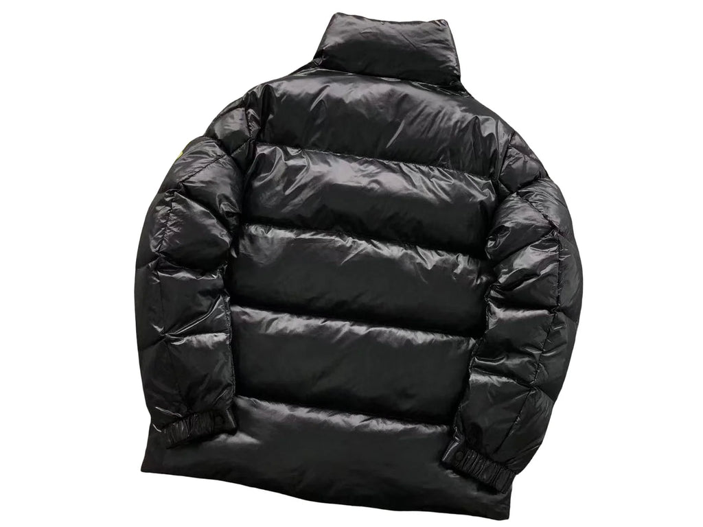 Moncler Sumido Stand-Collar Puffer Jacket in Black