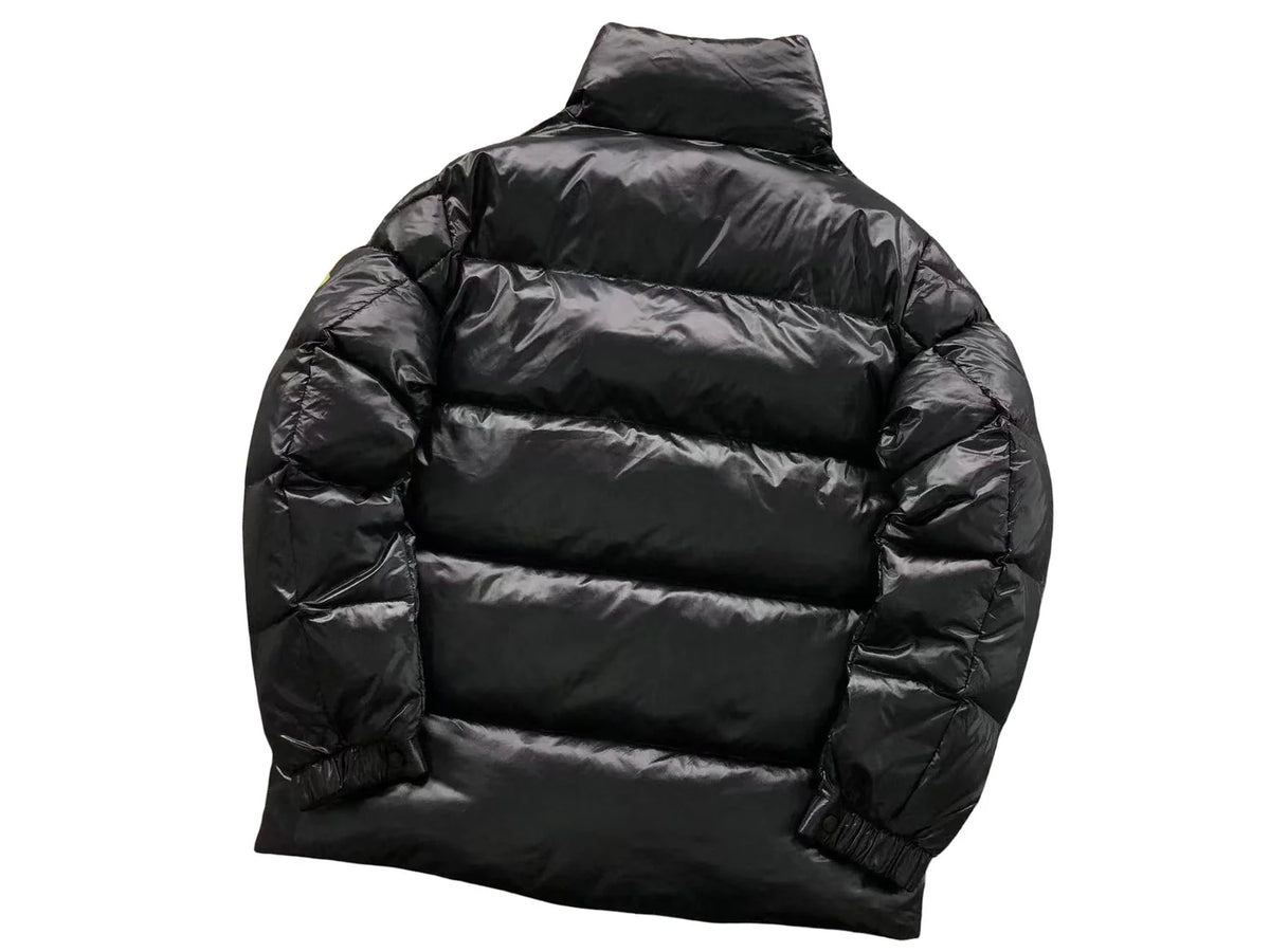 Moncler Sumido Stand-Collar Puffer Jacket in Black