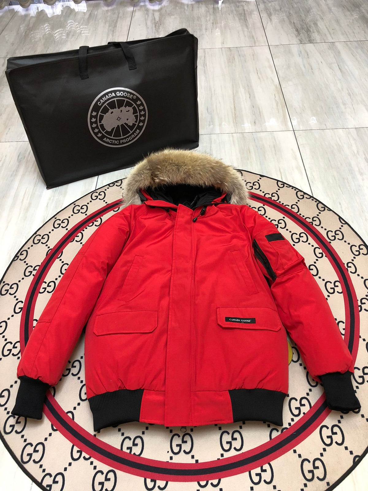 Canada Goose Chilliwack Hooded Bomber Jacket in Red