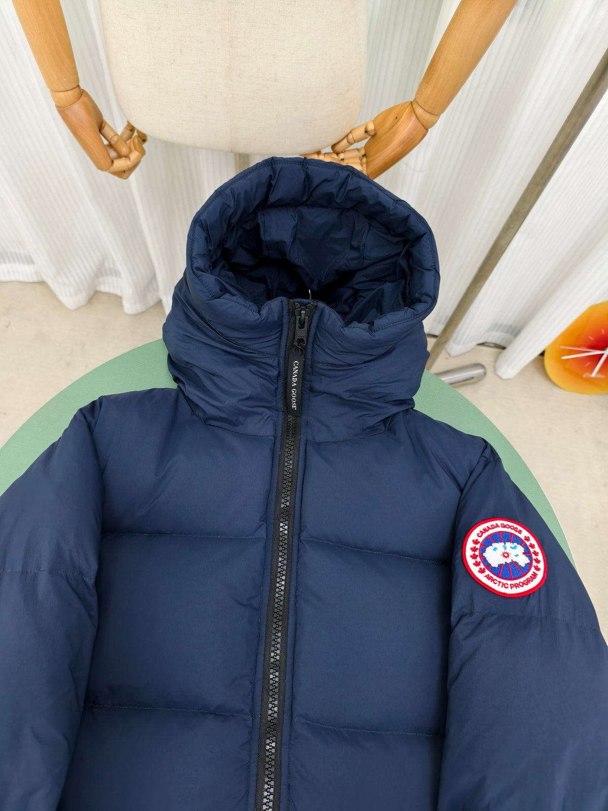 Canada Goose Lawrence Hooded Puffer Coat in Navy