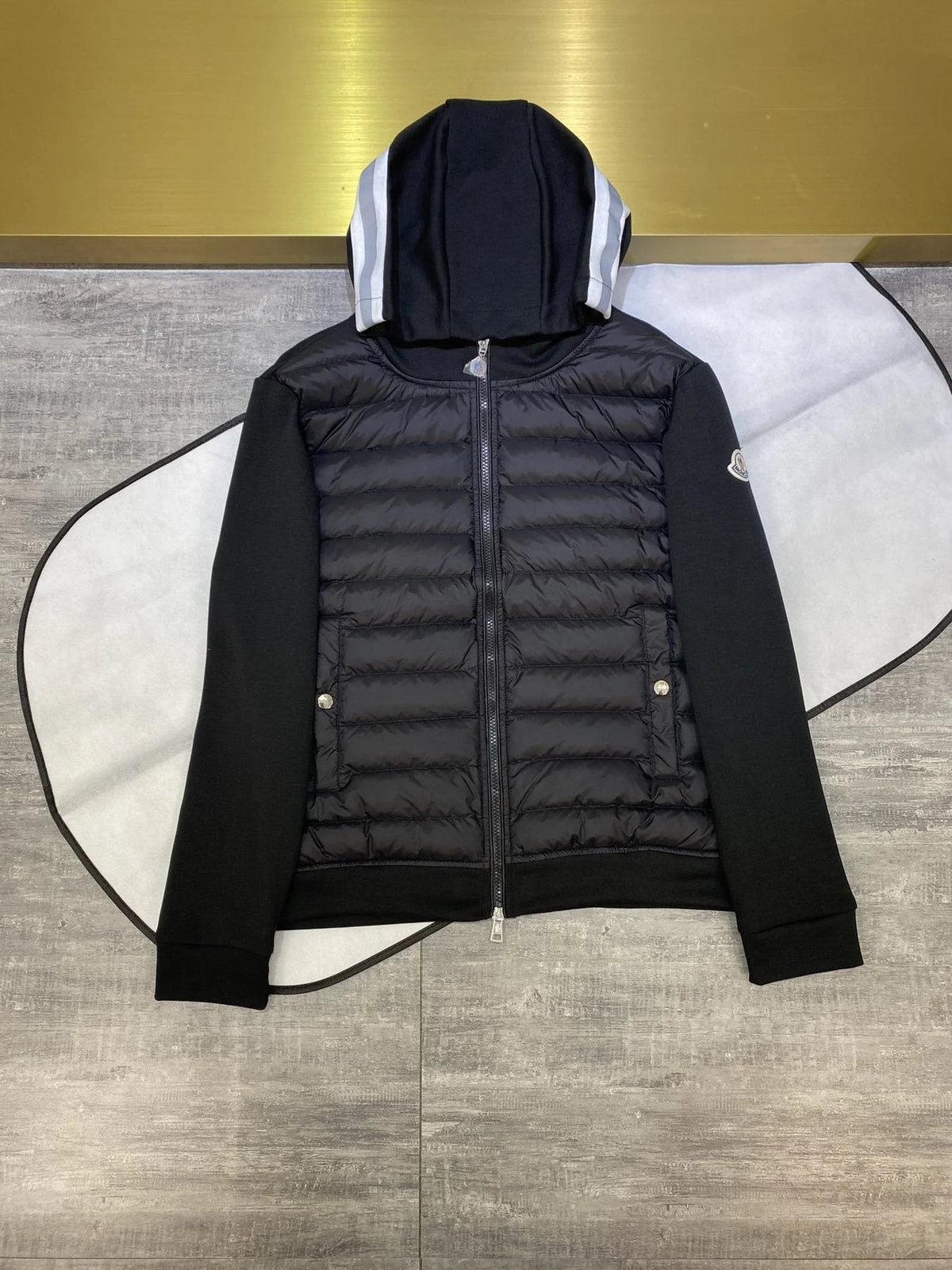Moncler Quilted-Front Hooded Knit Jacket in Black