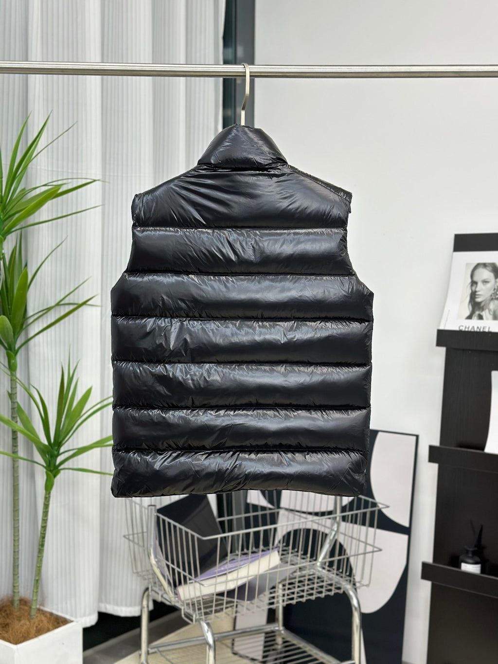 Moncler Stand-Collar Quilted Vest with Zip Pockets
