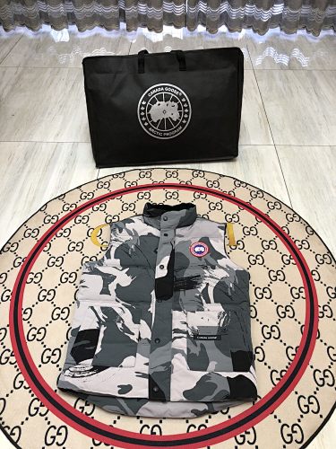 Canada Goose Stand-Collar Quilted Vest with Patch Pockets