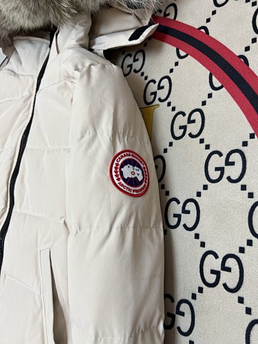 Canada Goose Women's Long Hooded Puffer Coat