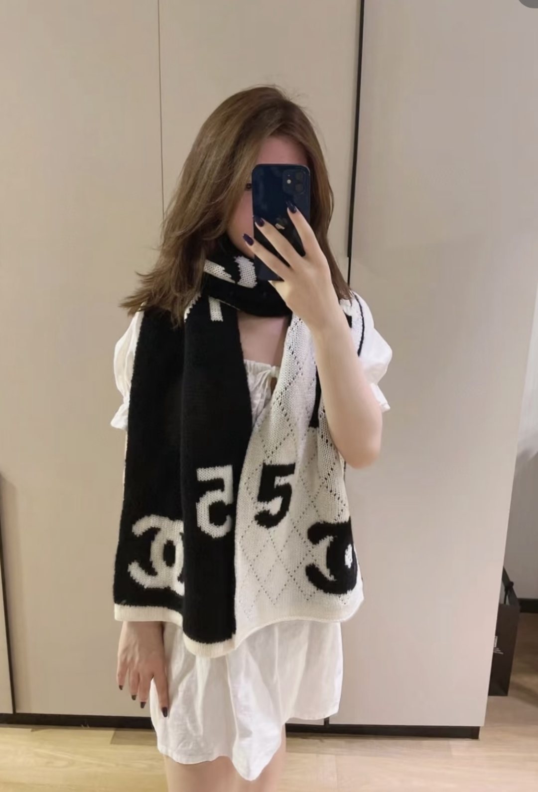 Chanel Beige and Cream Motif Knitted Scarf